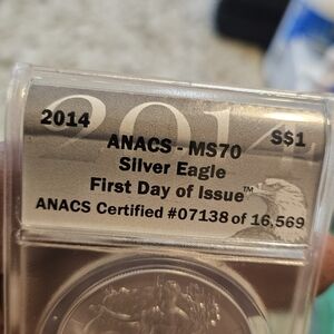 Silver Jeans Silver Eagle Coin 2014